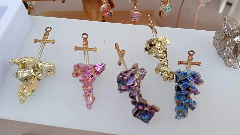 ARTESANOS-ARTE LOCAL